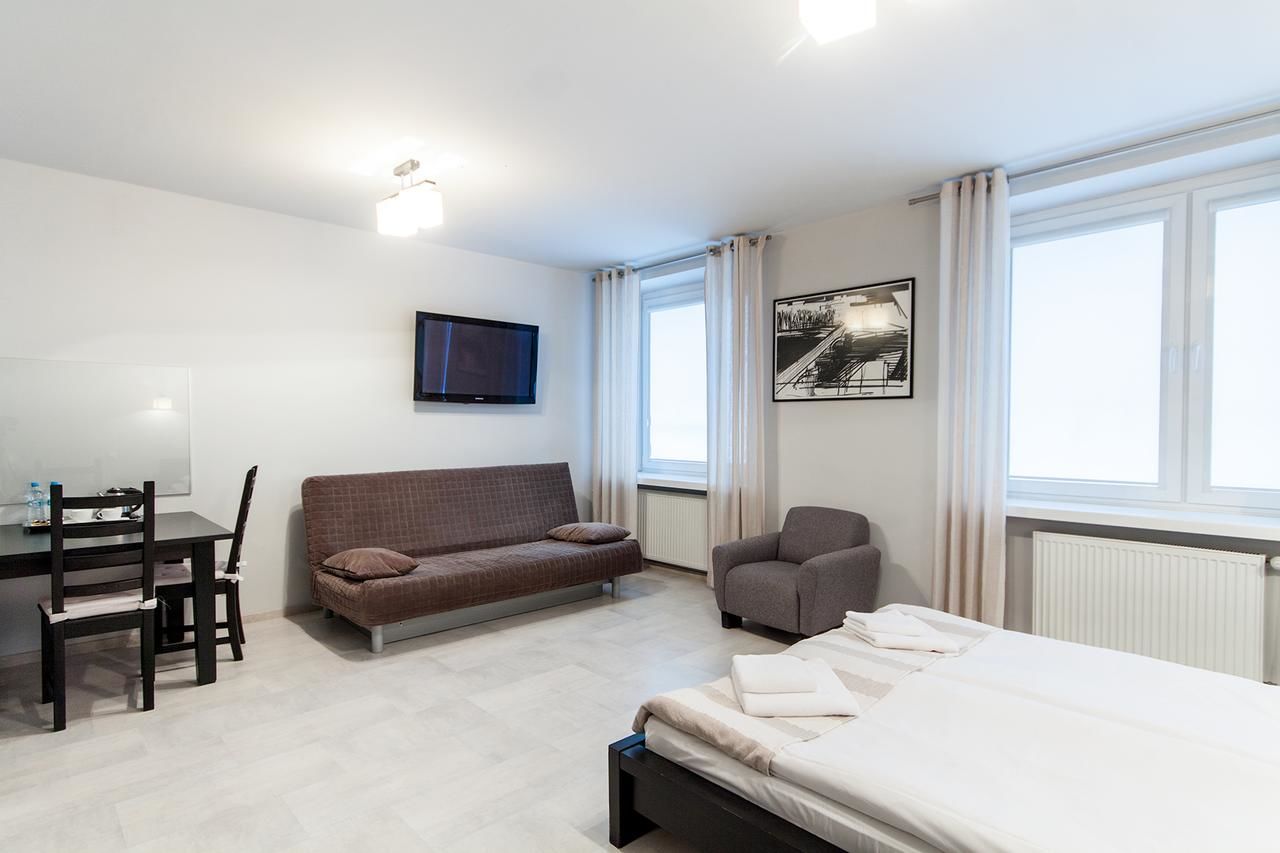 Отель Avion Hotel Свидник-13