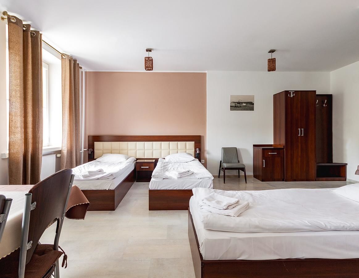 Отель Avion Hotel Свидник-8
